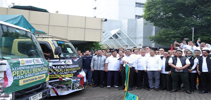 Banjir Sumatera Mentan Amran Kirim 207 Truk Bantuan Darurat